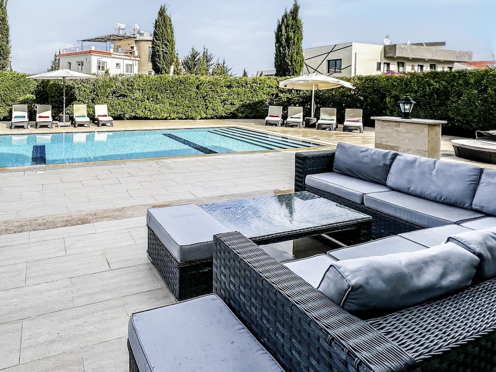 Villa With Private Pool and Backyard in Lapta