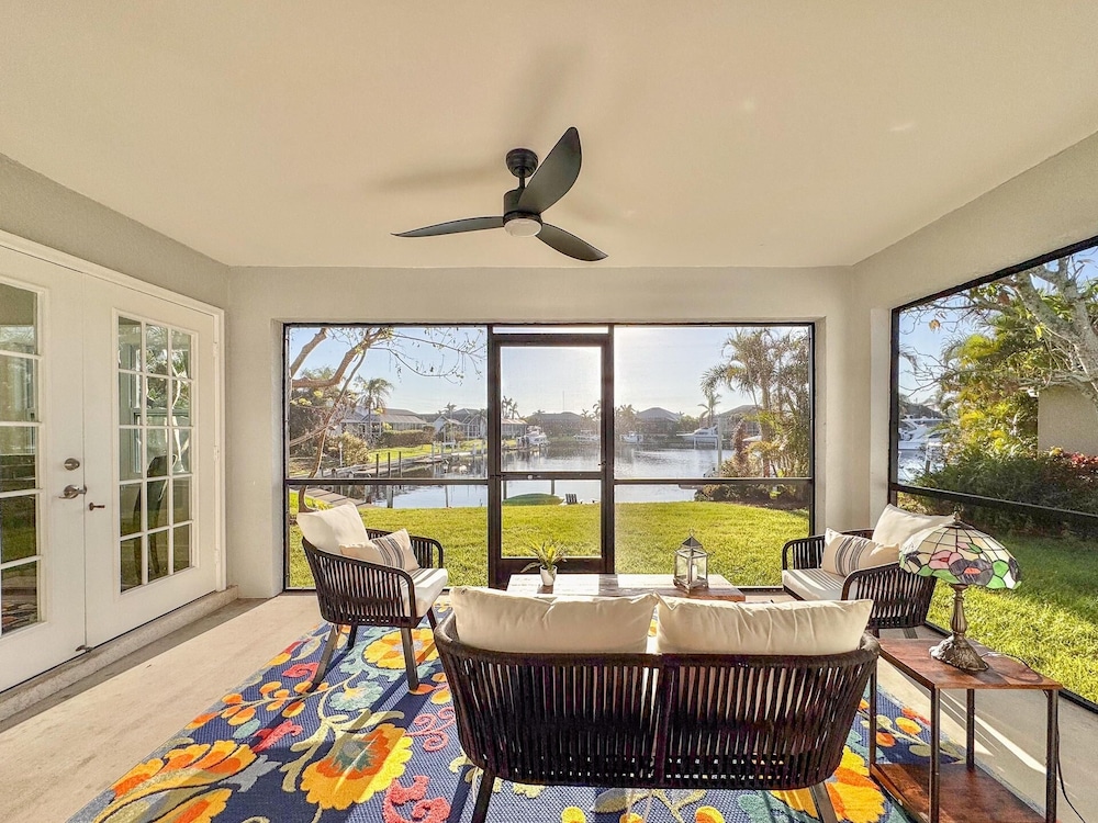 Punta Gorda 3-Bedroom Canalfront Vacation Home with Dock 3 Home