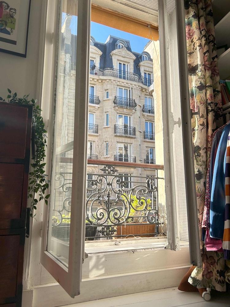 Carreau du Temple Marais Citycosy