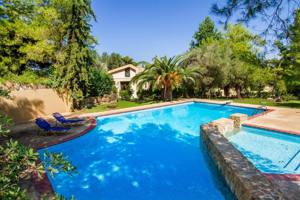 Sani Seaside Luxury - Villa Erato Pool Retreat photo 2