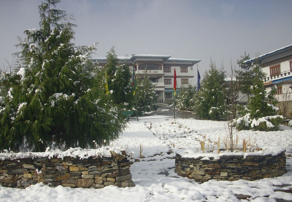 Namsay Chholing Resort