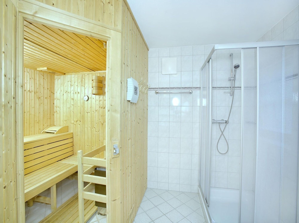 Chalet in Austria Near Ski Bus and Sauna