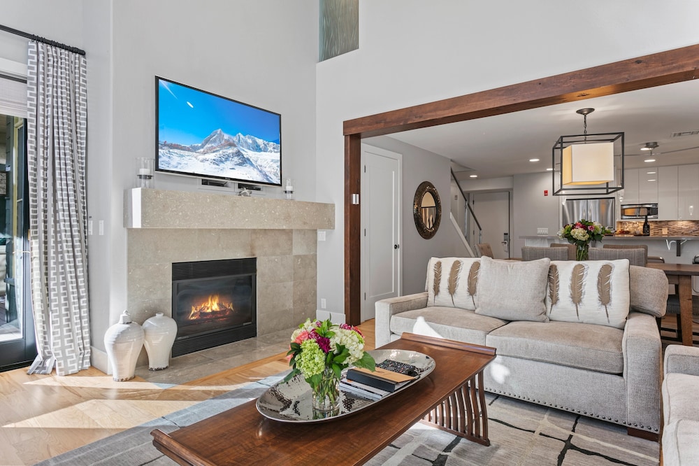 2 Bedrooms plus Loft - The Lodges at Deer Valley 2 Condo