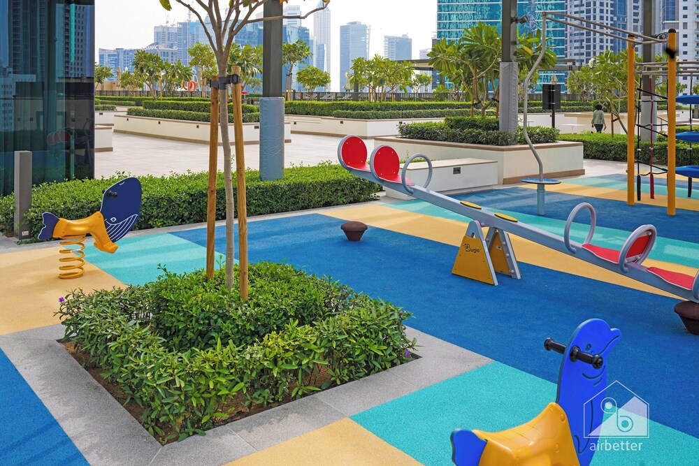 Burj Crown Luxurious 3bedroom Balcony