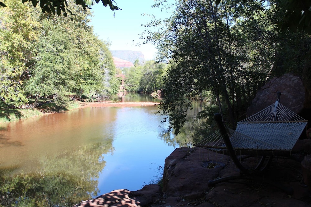 The Inn Above Oak Creek