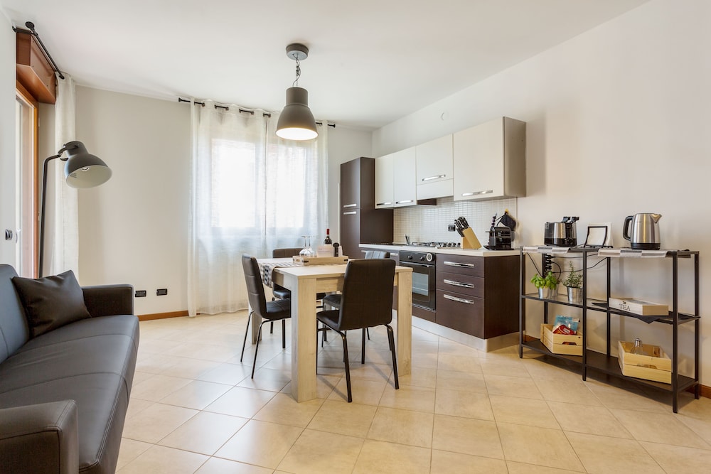 Giuliari en Verona — kitchen