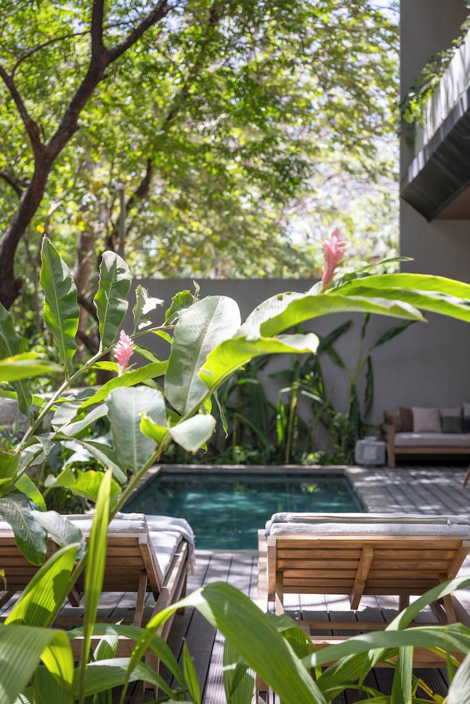 QUIN Surf Residence Nosara