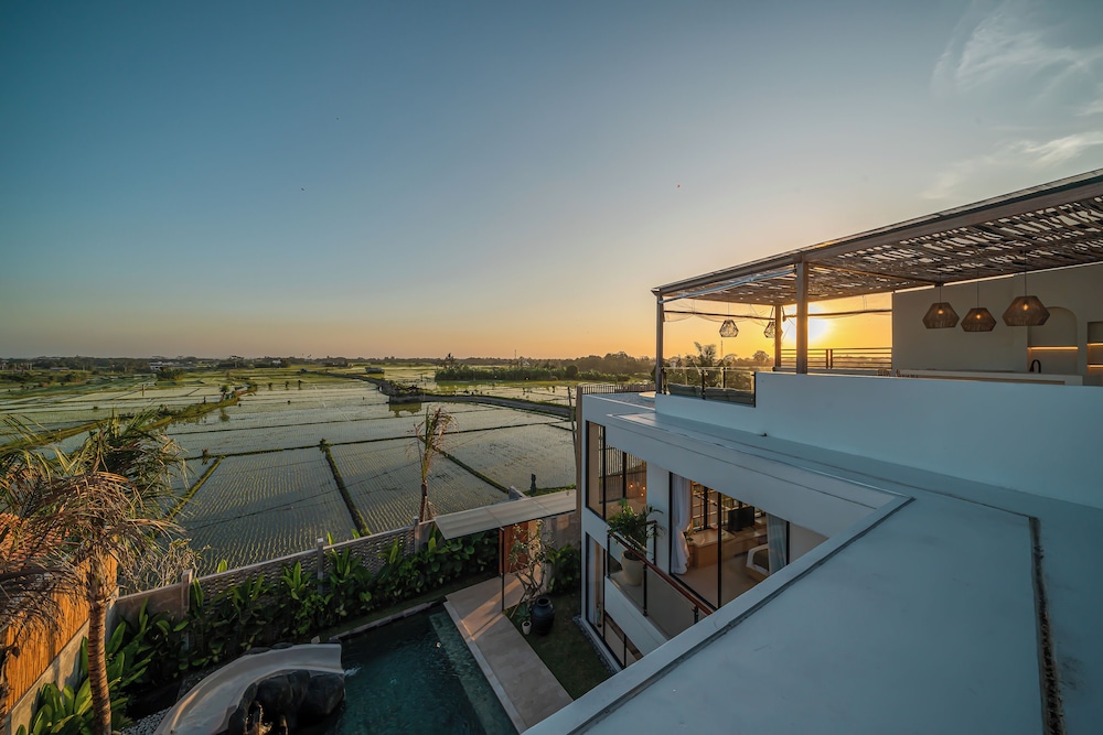 Villa Lumira