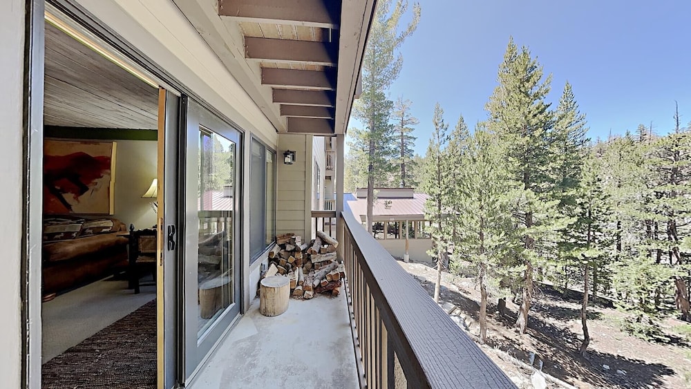 Mammoth Mountain Vacation Condos