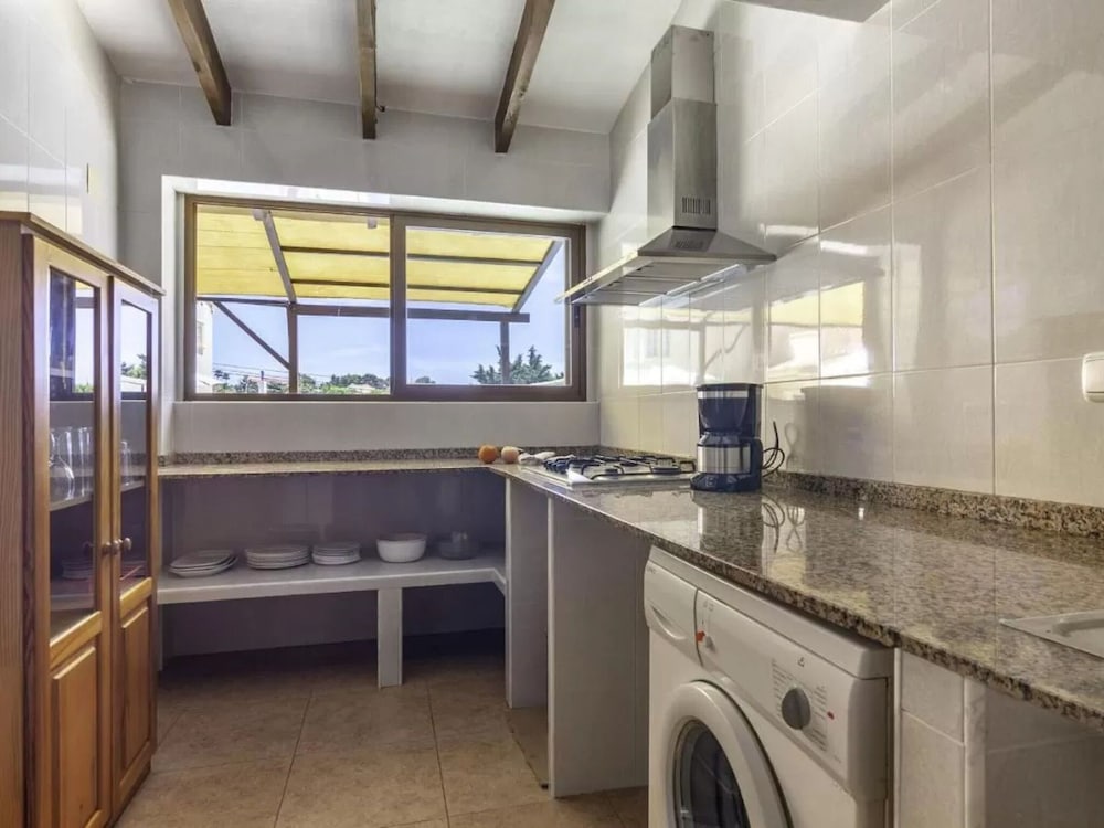 Charming Holiday Home in Calpe With Barbeque