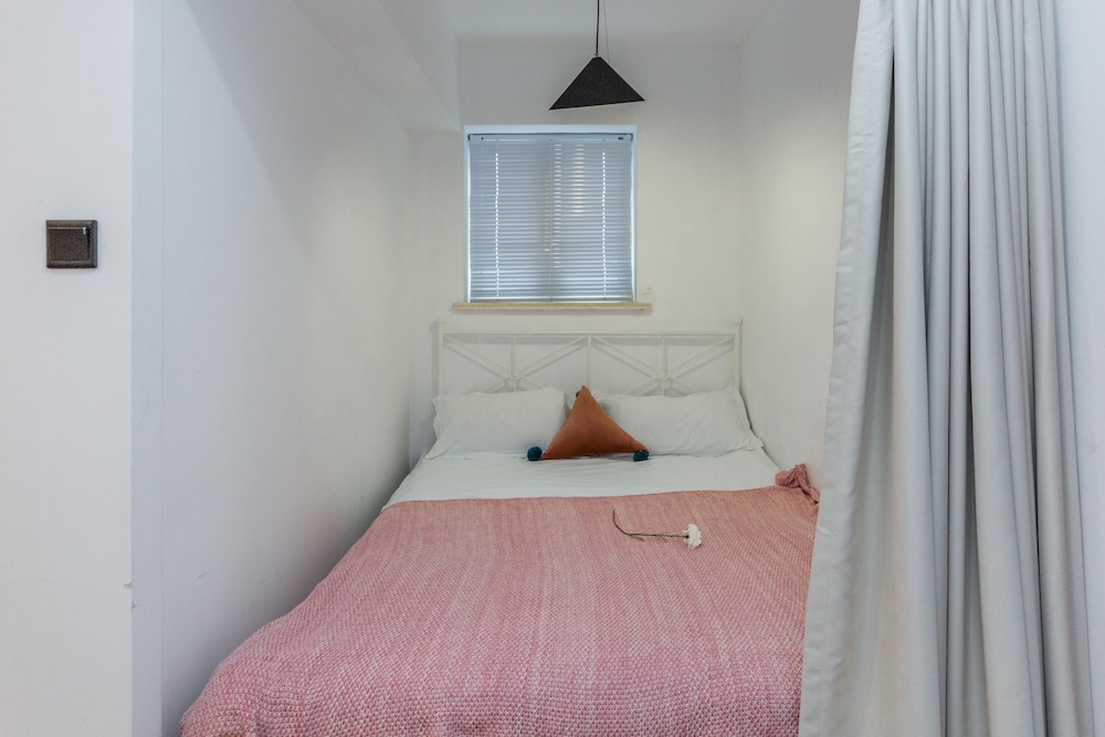 Henry's Apartment South Maoming Road