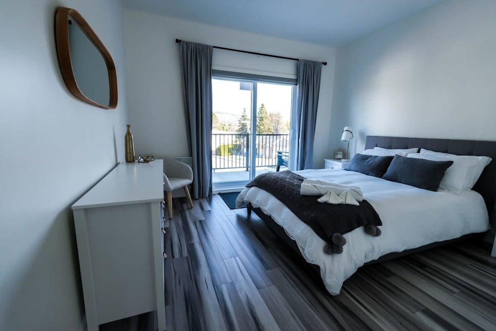 Condo le Y TI - St-donat