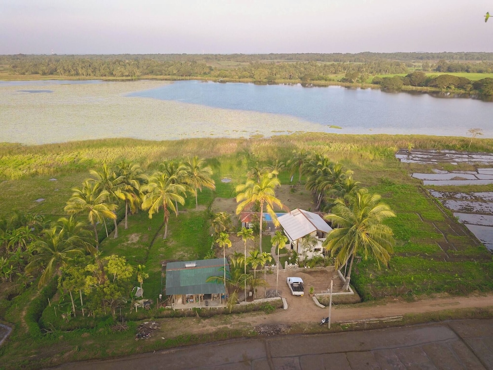 Lake Villa Near Udawalawe National Park