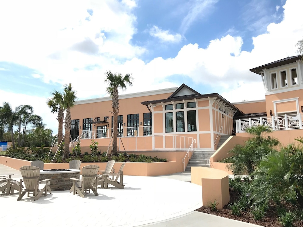 Disney NEW Solara 5 bed Private Pool IHR 1027 - Image 1