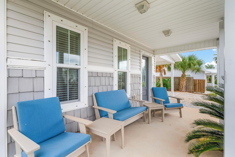 Beach House - Sun-kissed Cottage by PHG