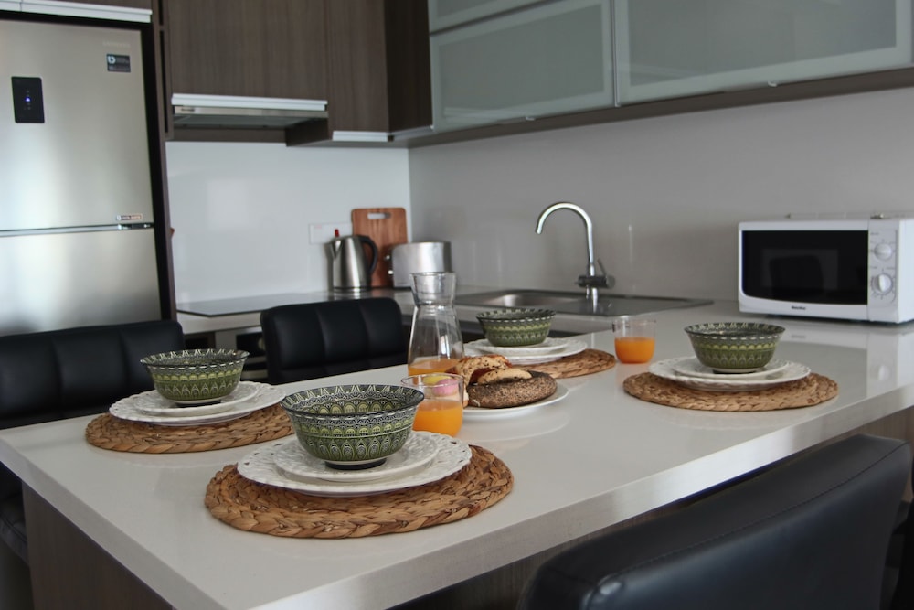 Phaedrus Living: Seaside Luxury Flat Lighthouse 53