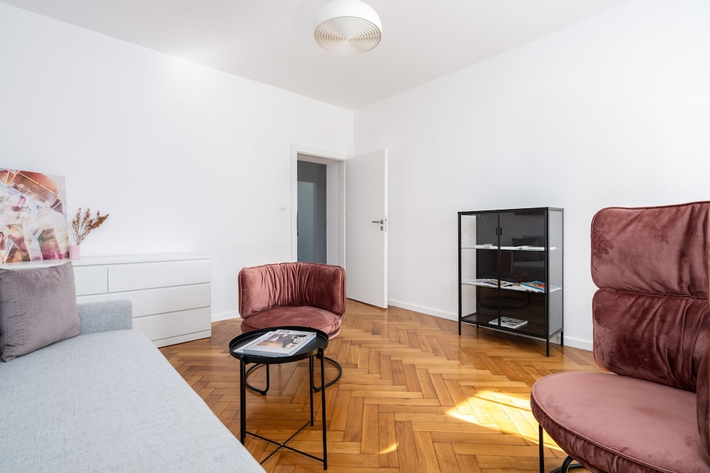Rycerska Apartments by Renters view 4