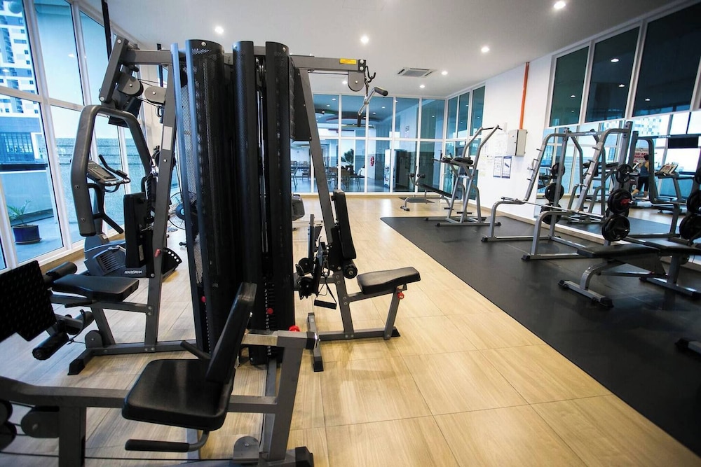 Twin Galaxy Minimalist Studio 2-4pax CIQ JB Town