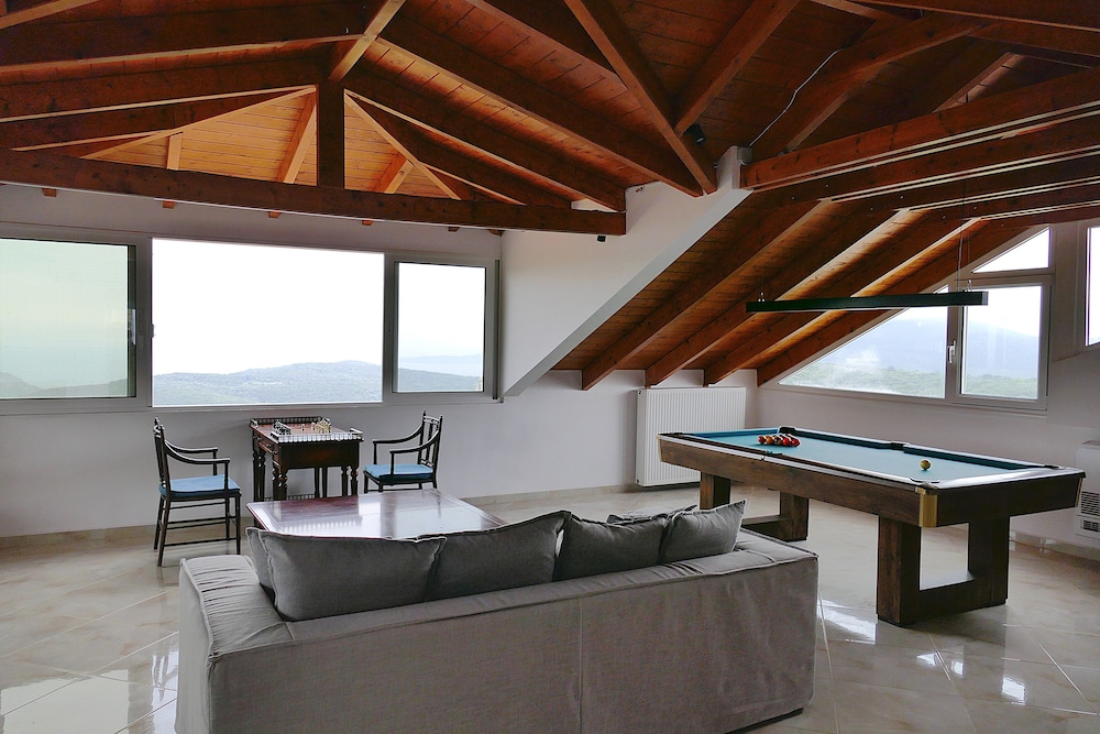 Eleftherion Comfort Living Lefkada