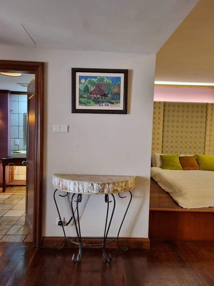 Alpine GLX Grand Pool Villa Upper Unit