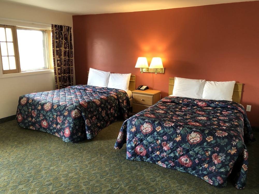 Deep Well Motel view 3