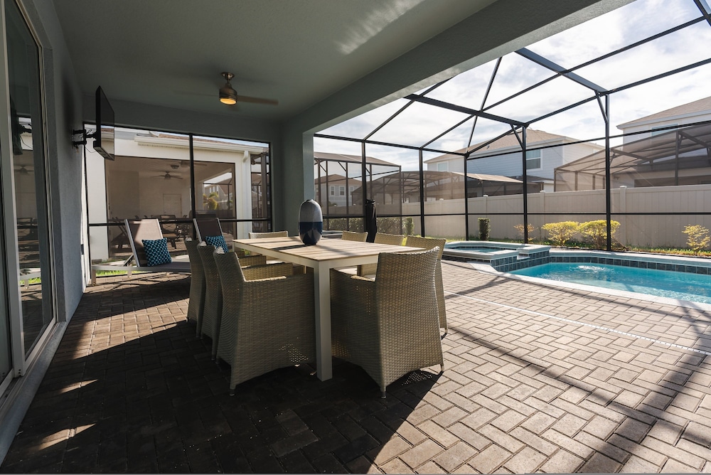 New Home Luxury 8 Bedrooms At Windsor Island