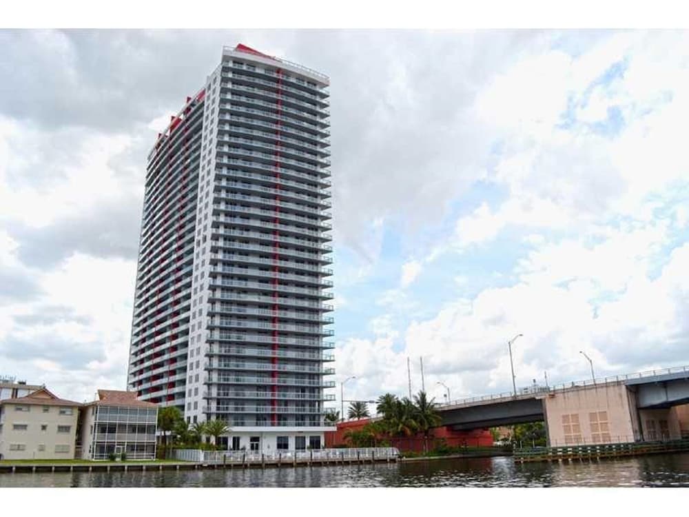 Bwalk Resort Rentals