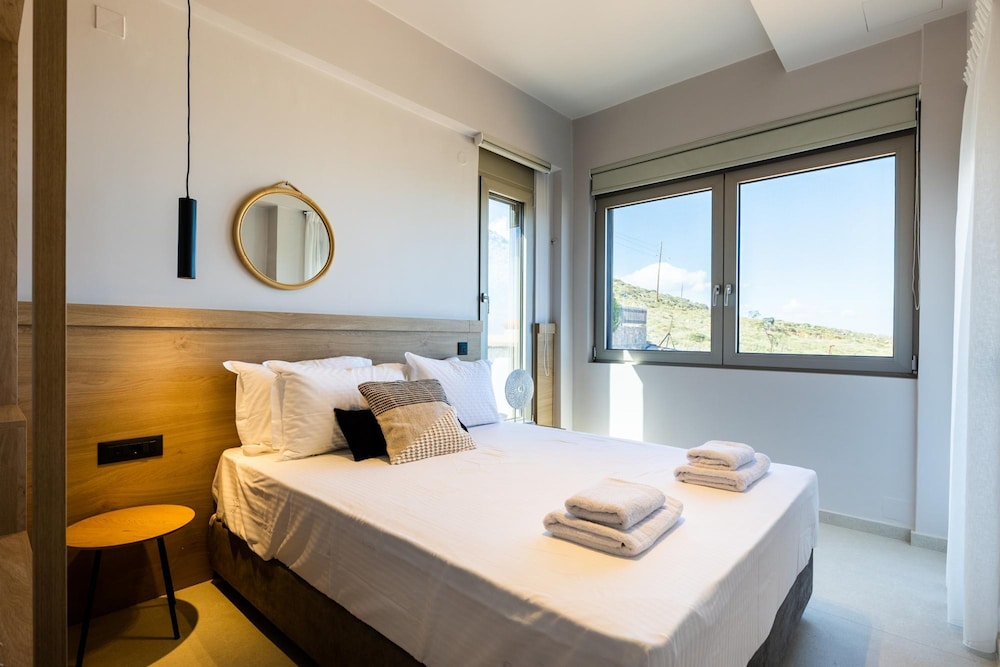 Luxury Villa U With Private Swimming Pool