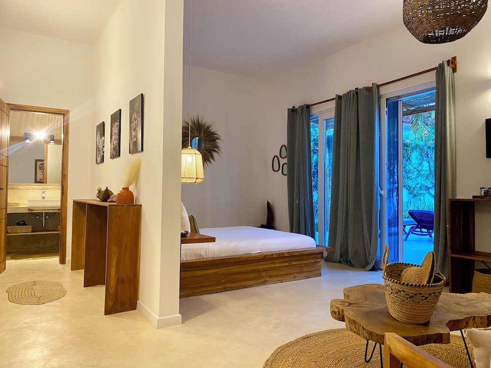 Luxury Lions Villas Zanzibar - with Private Cook&Infinity Pools
