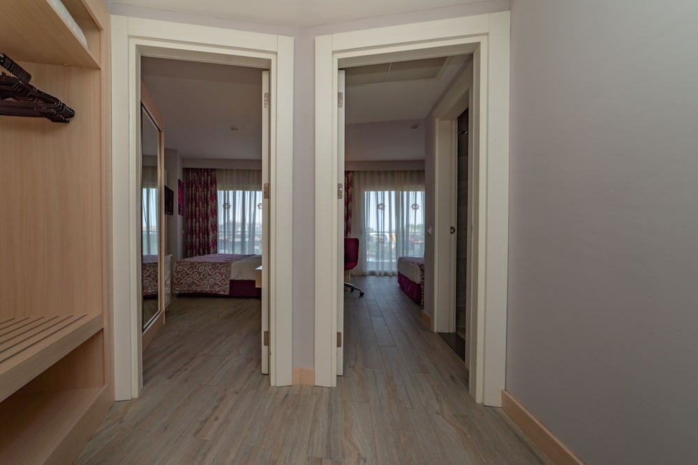 Sunmelia Beach Resort Hotel & Spa