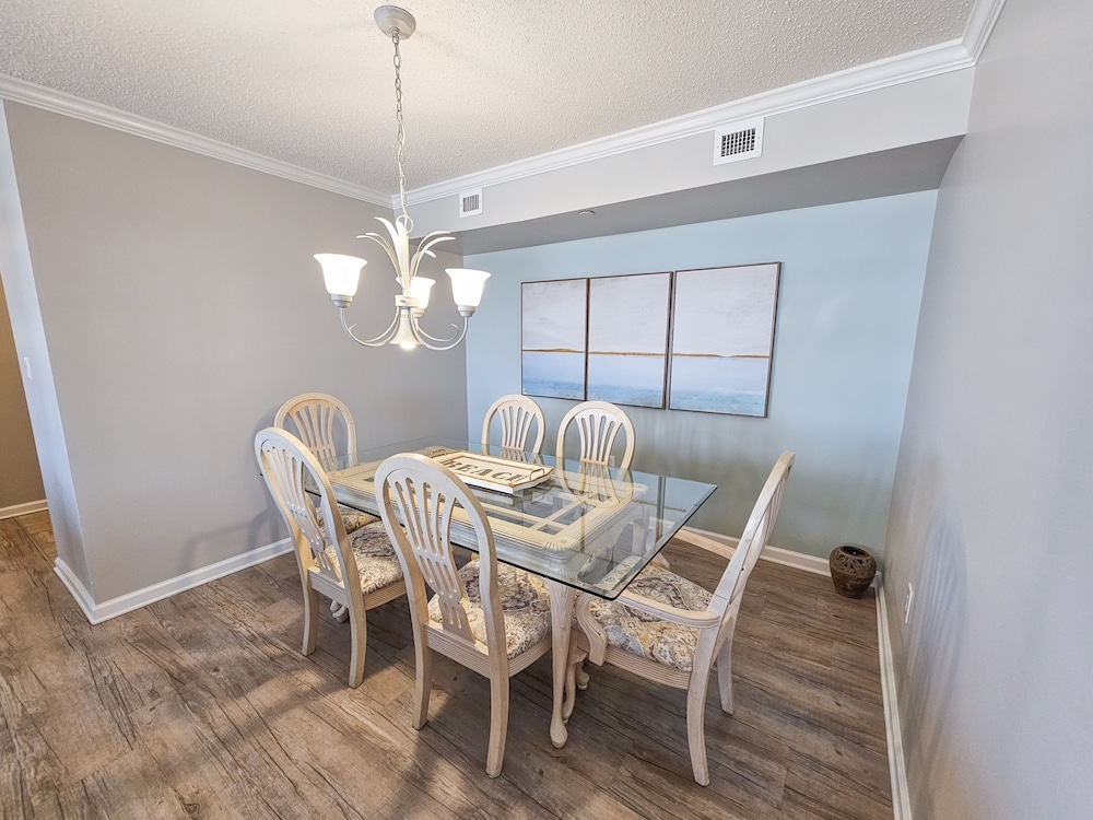 Brighton 103, Ocean View Condo, Full Amenities. 2 Bedroom Condo