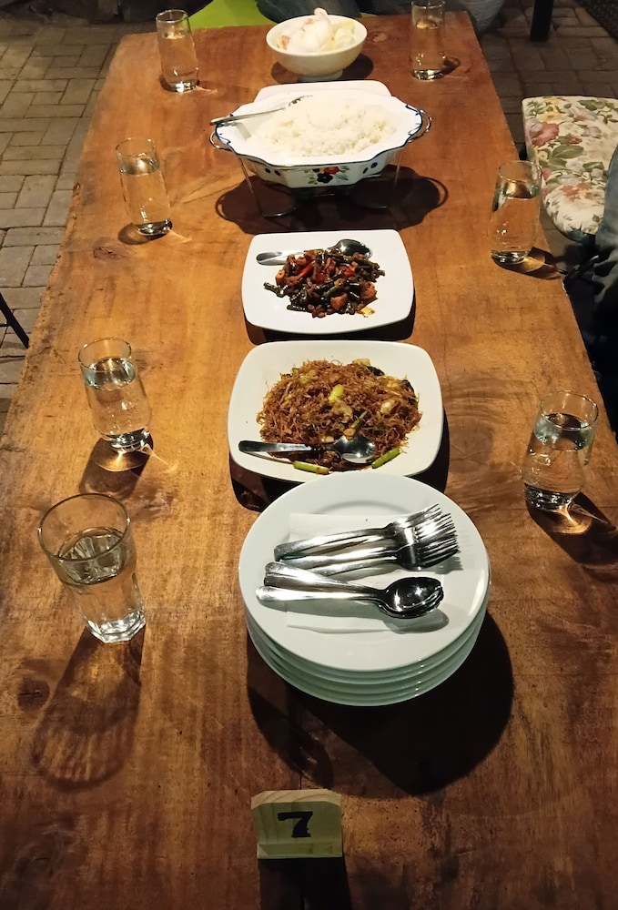 The Pinewood Lodge & Organic Farm
