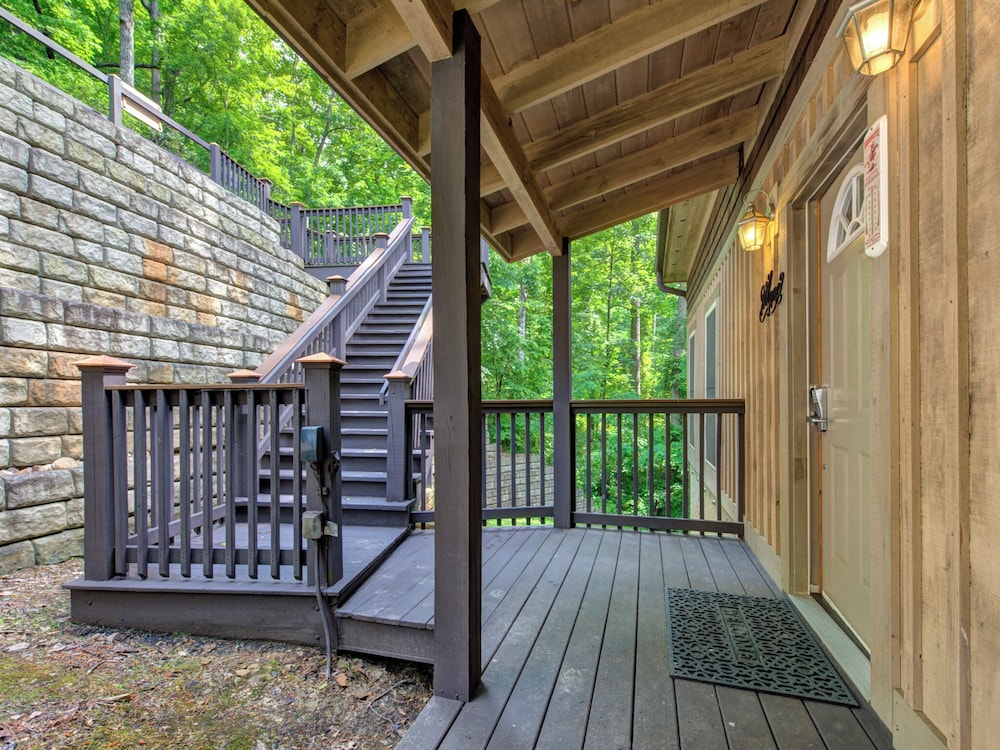 Smokies Bungalow