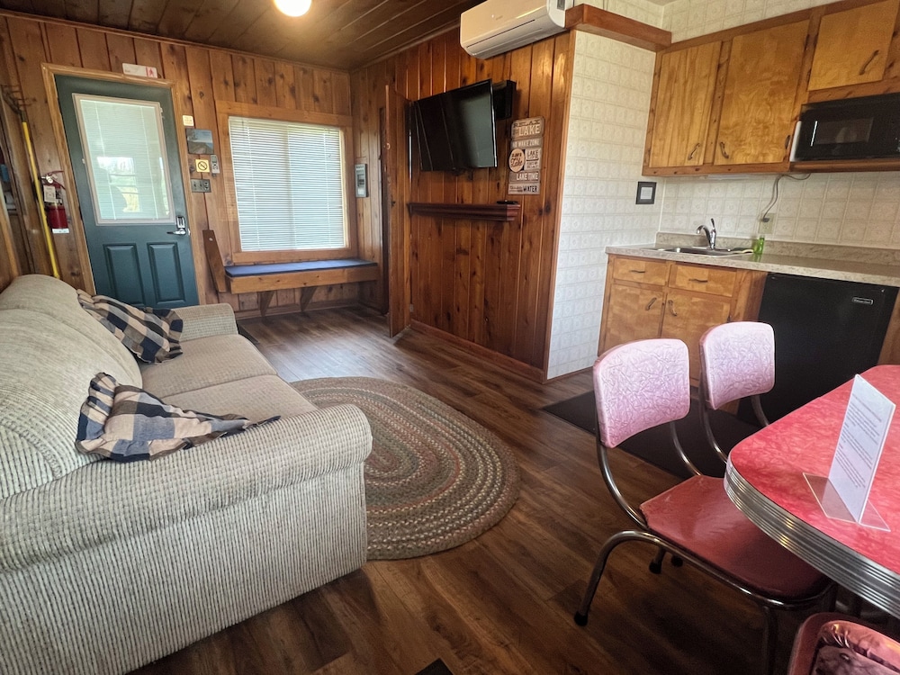 Pleasant Valley Resort