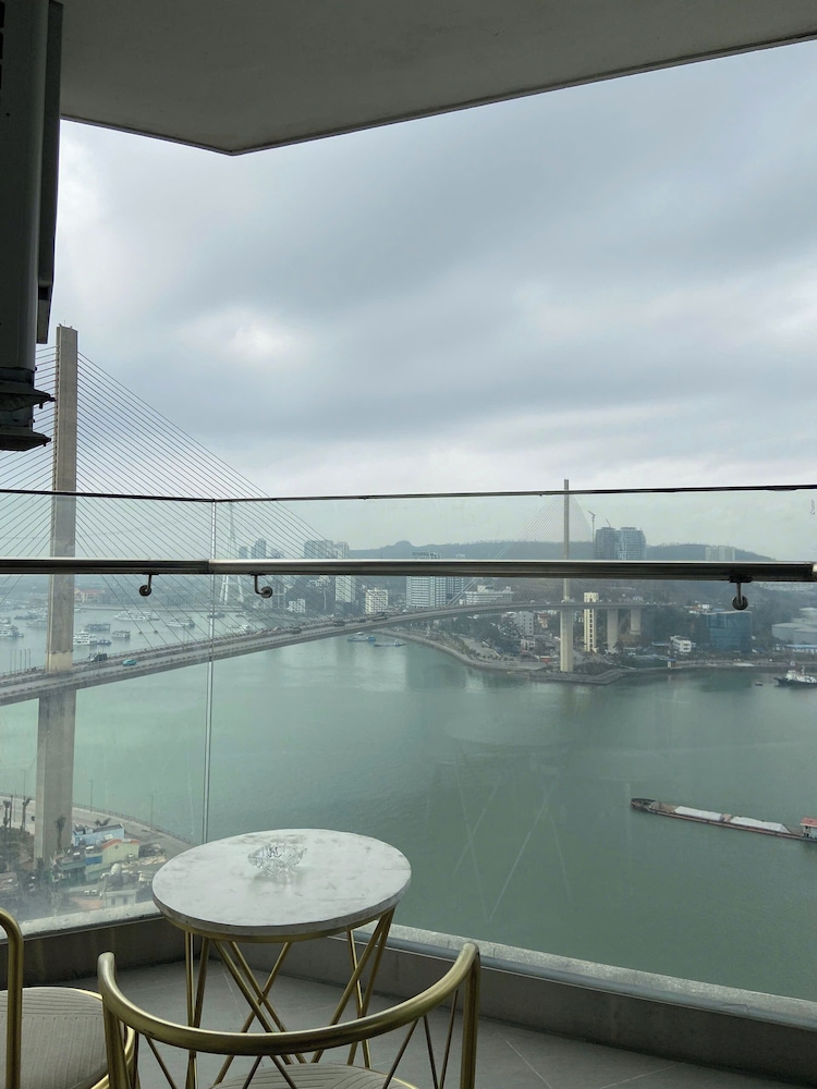 Cozy Fam Halong - Green Diamond Ha Long