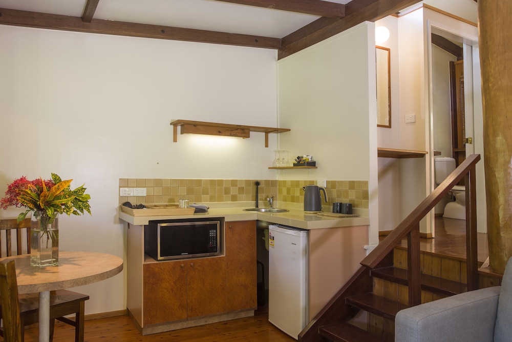 Milkwood Lodge view 4