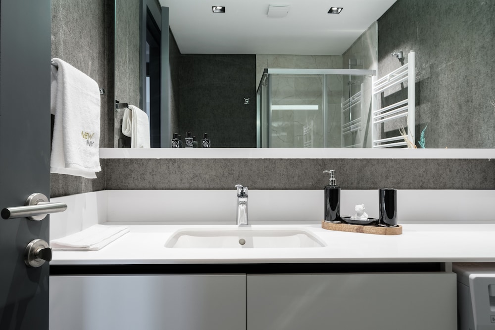Imperium No. 1 Residence by NewInn