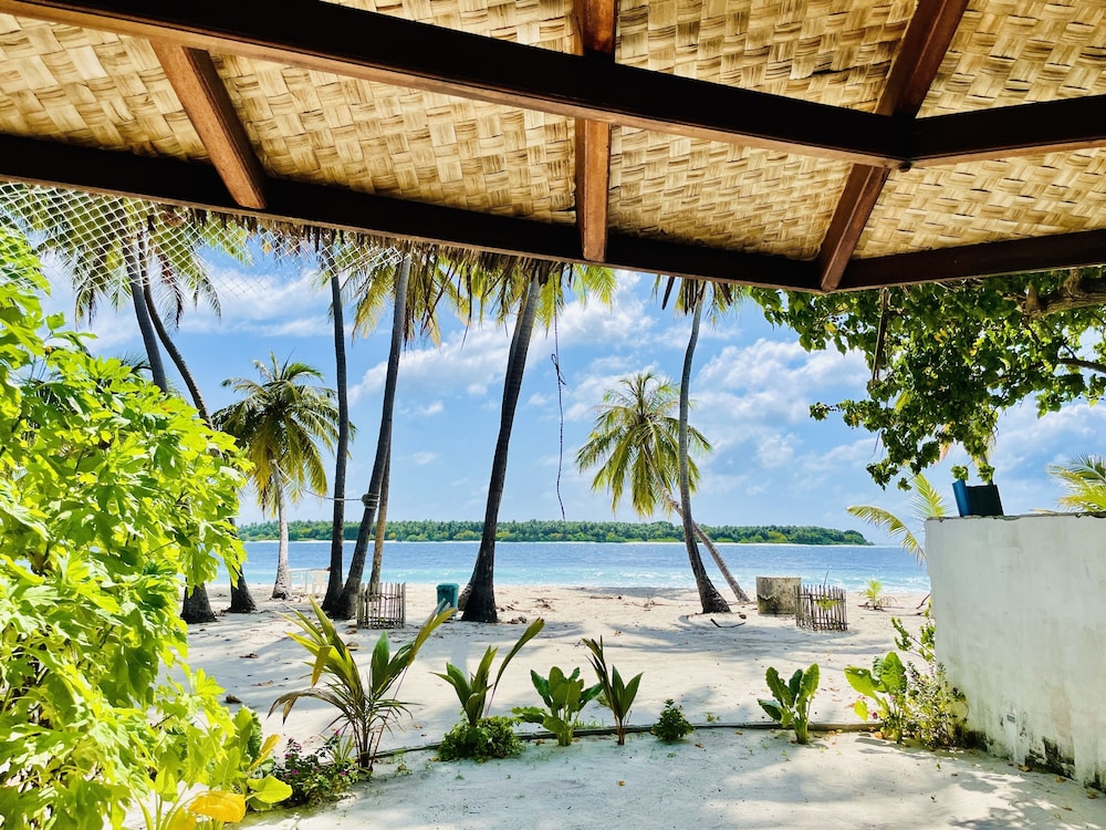 Madi Finolhu Guesthouse