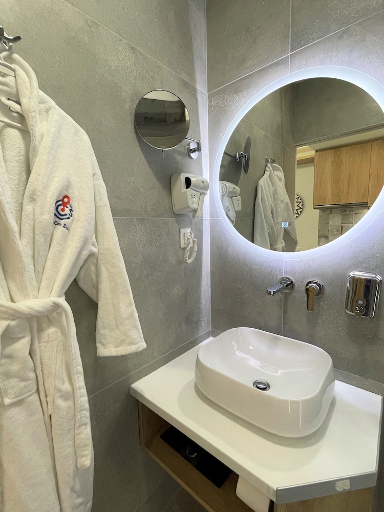 Chic Centre Suites Athens