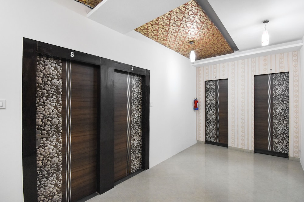 OYO 49414 Hotel Yuvraj Residency view 2