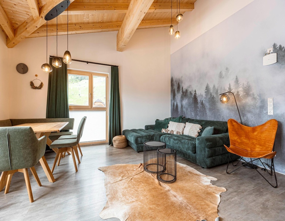 Lively Apartment Near the ski Area