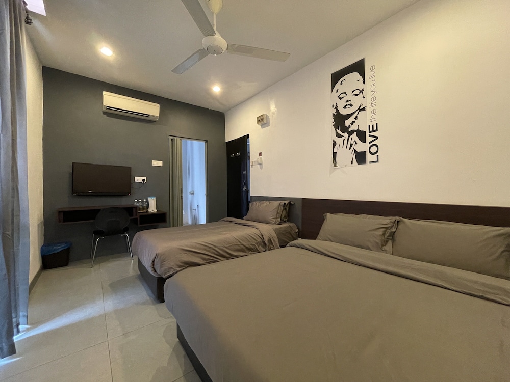 The Six Residences at JB Sentosa photo 2