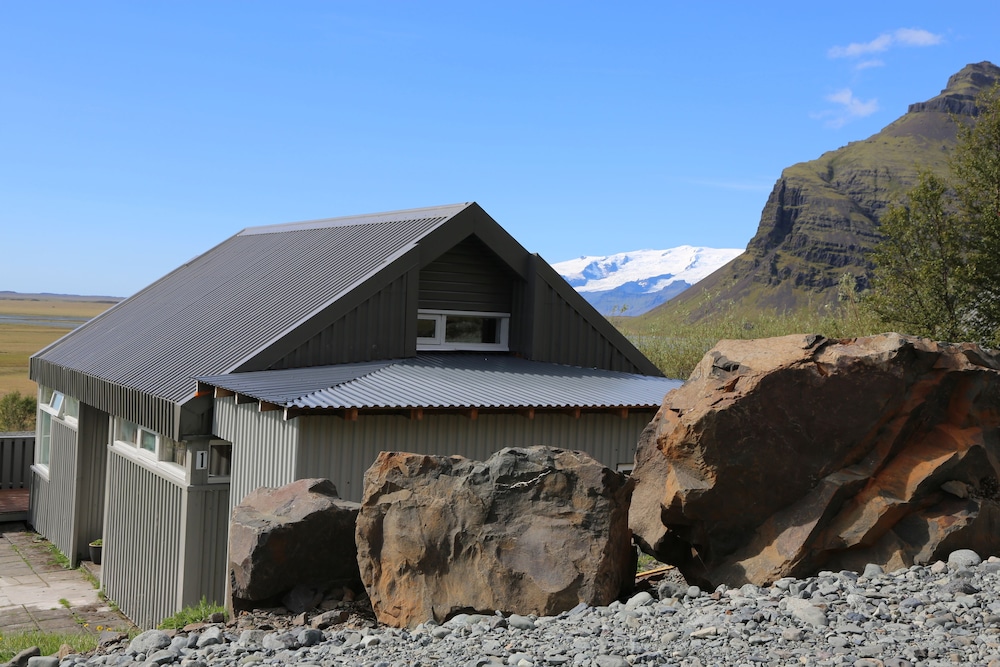 Old Cottage - Reynivellir II