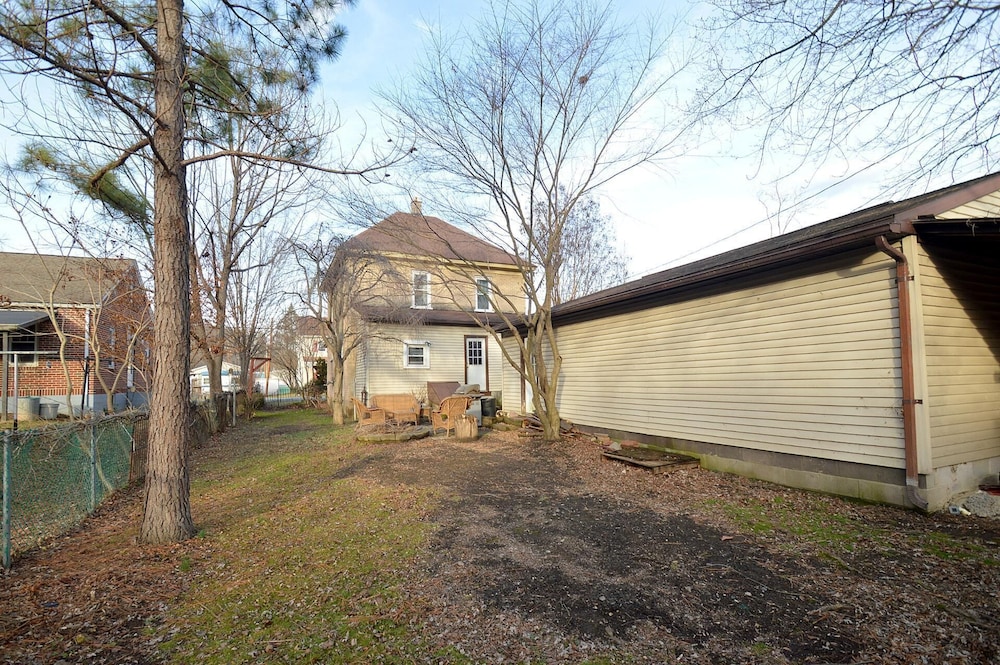 Broadway Cottage - Convenient Location!