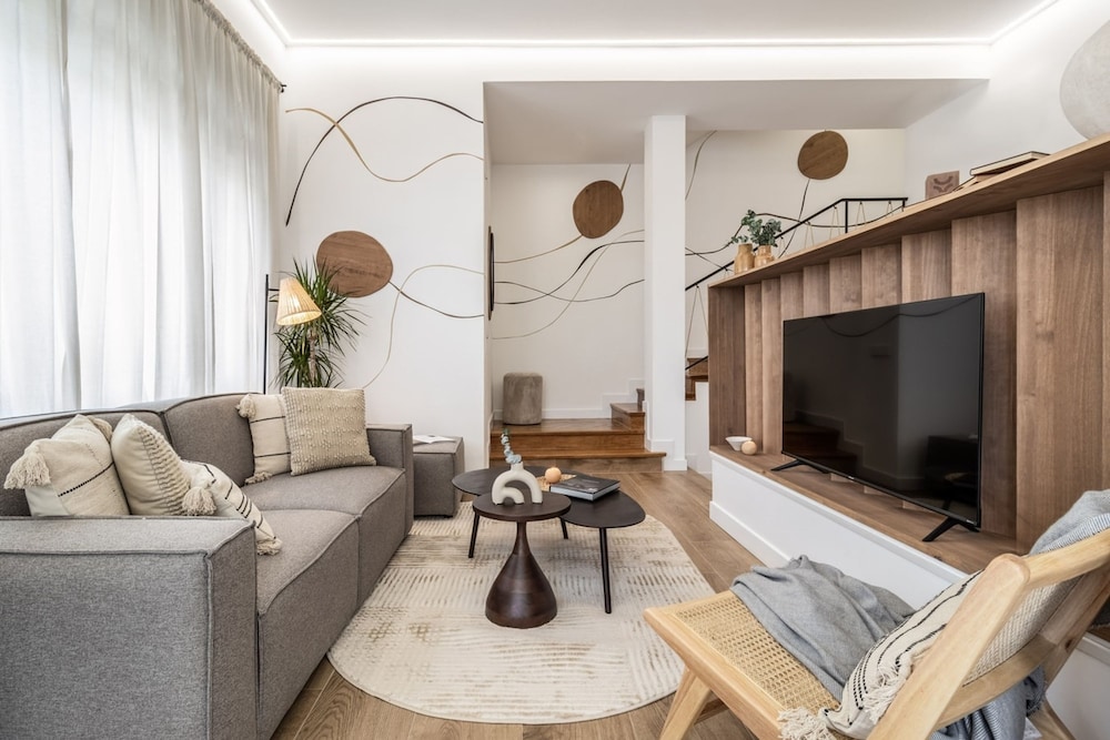 Formia - 2 Bedrooms in Azca