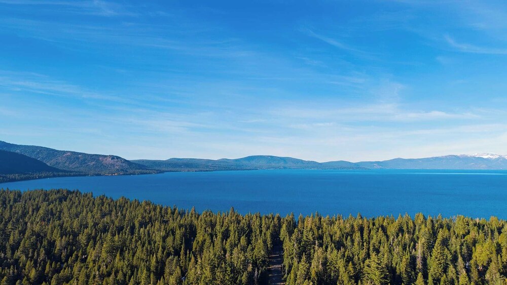 Cozy Tahoe Retreat w/ Hot Tub, Movie Room & Forest Views Tahoma Getaway by Avantstay