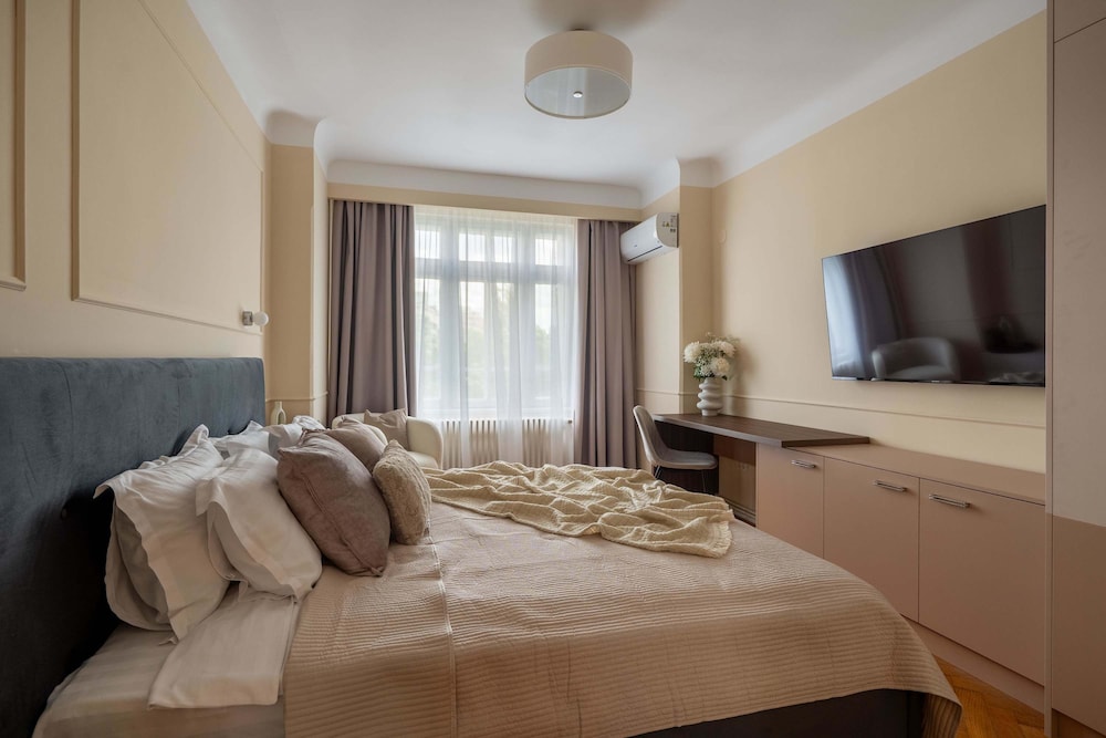 Elegant 3BR Flat Steps From Romanian Athenaeum