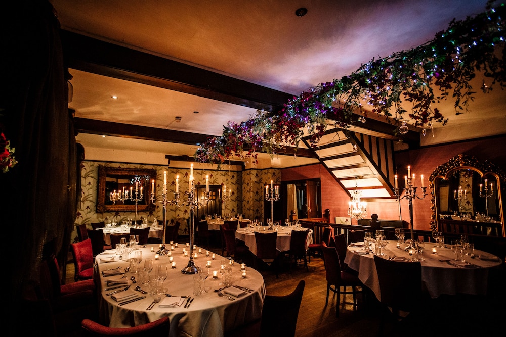 Knutsford Vacations - The Belle Epoque - Property Image 10