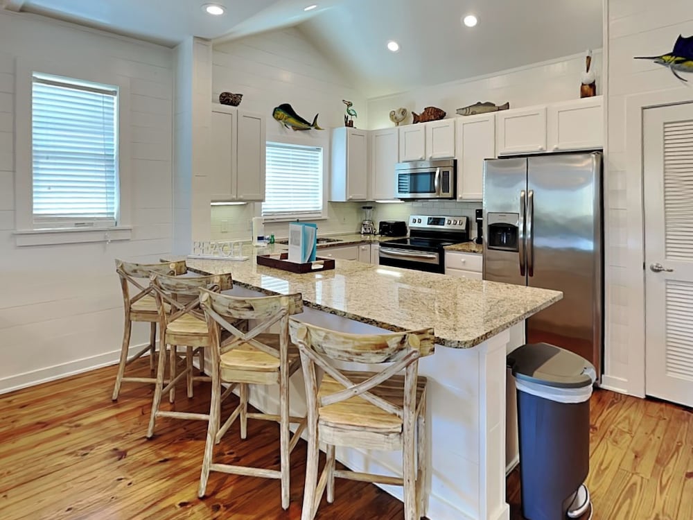 Reel Nauti by Silver Sands Vacation Rentals