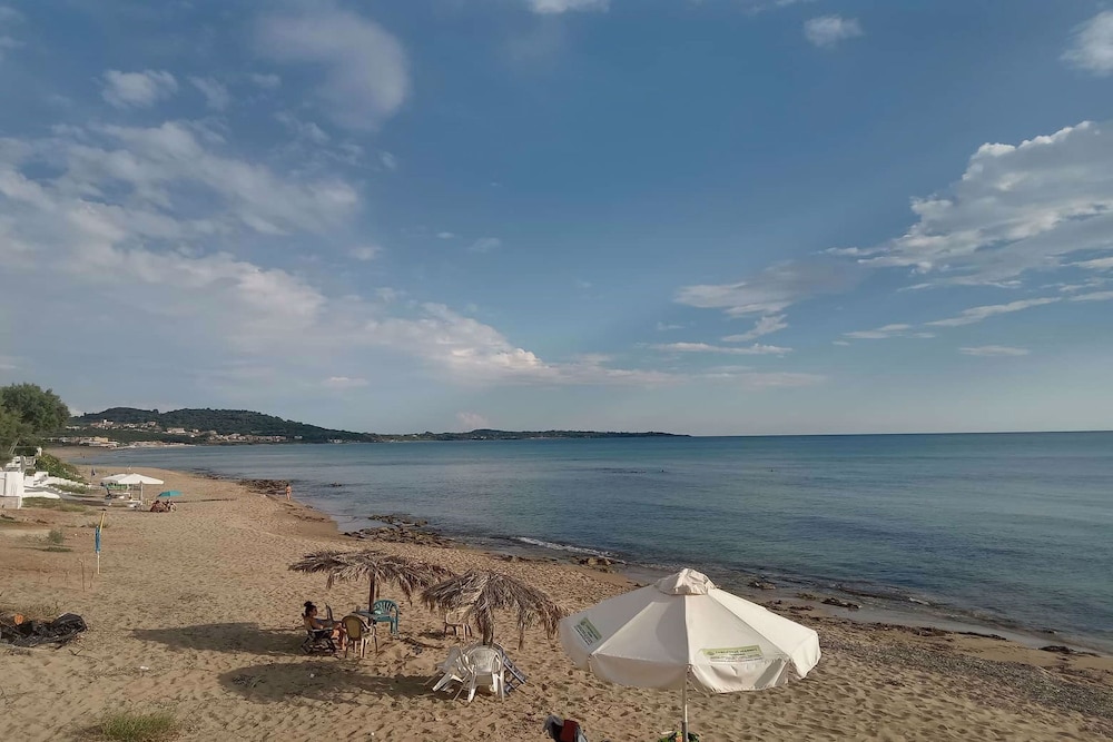 Maritinas Apartment Sea View
